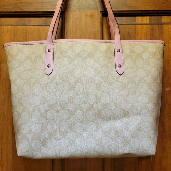 Coach X Disney Sleeping Beauty City Zip Tote Limited Edition F73359 - Picture 14 of 16